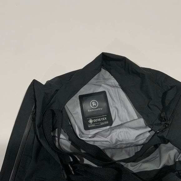 Women’s Backcountry Notchtop Gore-Tex Bibs, size L Black Overalls Pants - Picture 6 of 9